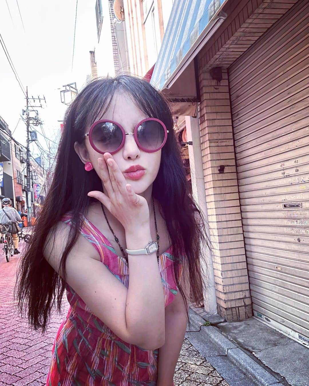 ルオ・シャオイーのインスタグラム：「好久没来啦！ ！ #高円寺Vintage #citywalk」