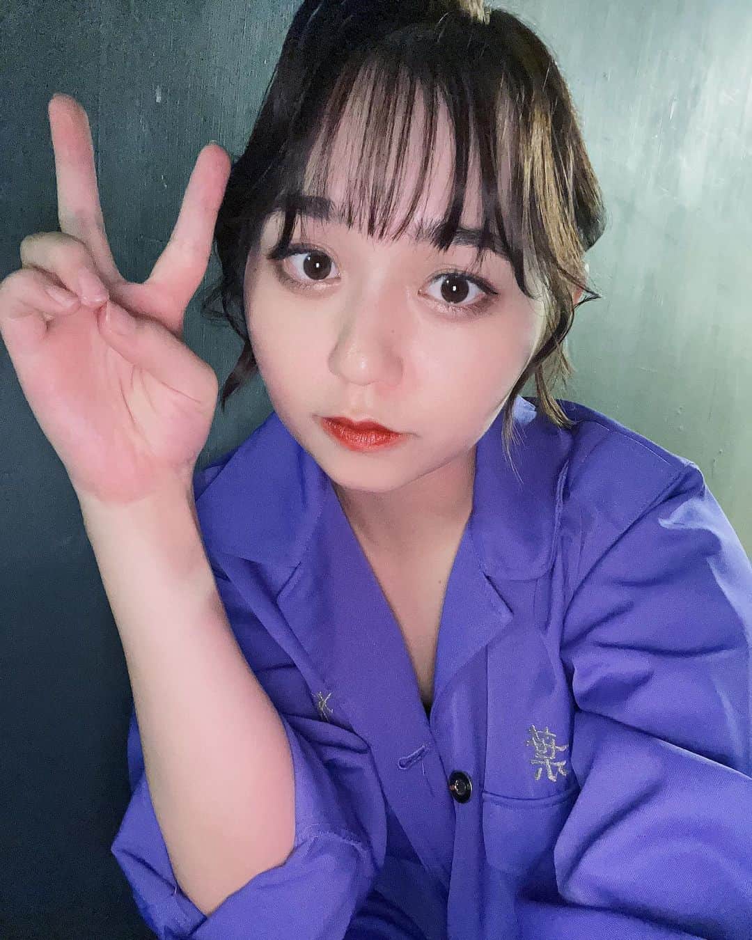 のインスタグラム：「#梅雨のむらさき  幕が上がりました！！ 石川晶として最後までしっかり生きます！！  よろしくお願いします☔️💜  #つゆむら」
