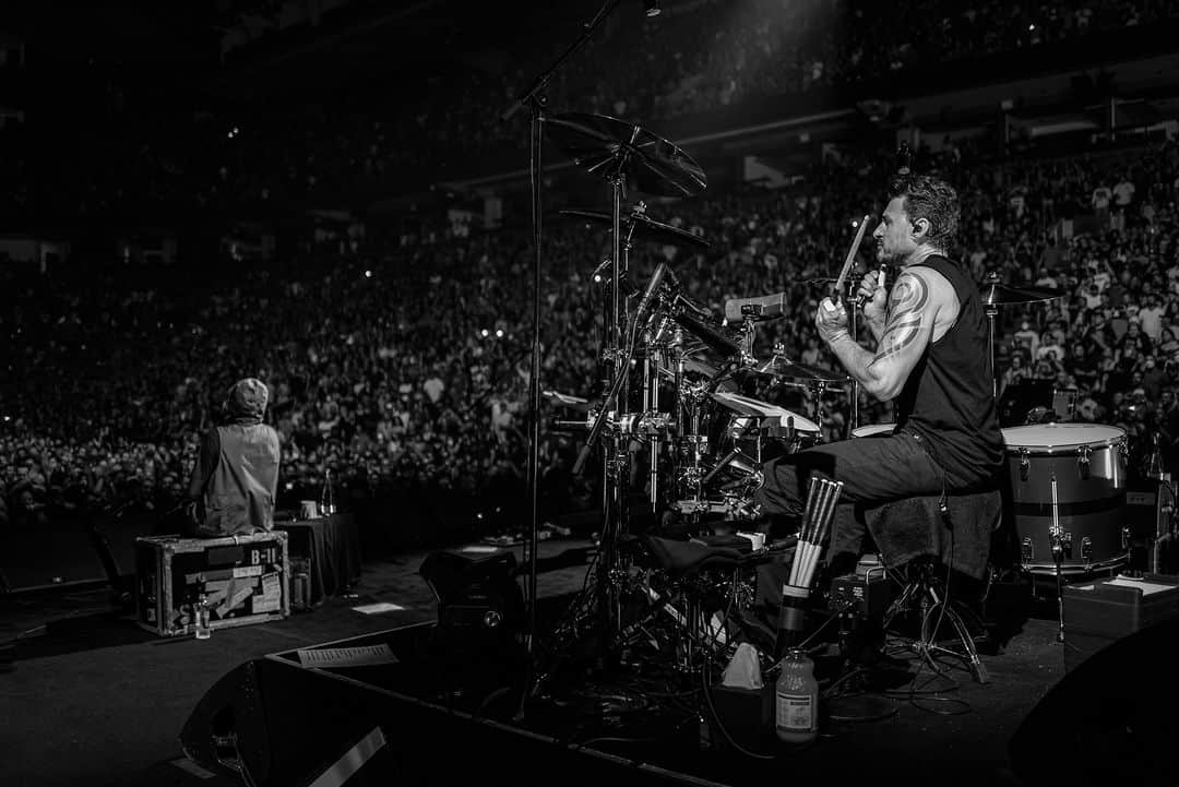 RAGE AGAINST THE MACHINEのインスタグラム：「Photo Credit: Justin Mohlman」