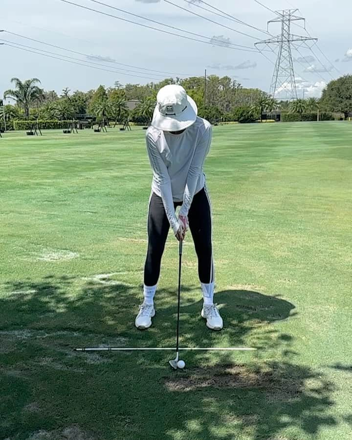 ポーラ・クリーマーのインスタグラム：「Getting ready for three weeks on the road! Game is feeling good 👍🏻🏌🏼‍♀️⛳️💪🏻」