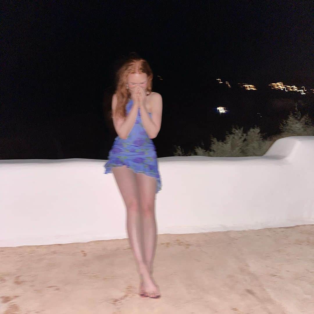 マデライン・ペッチさんのインスタグラム写真 - (マデライン・ペッチInstagram)「still resetting 🌝」8月17日 7時11分 - madelame