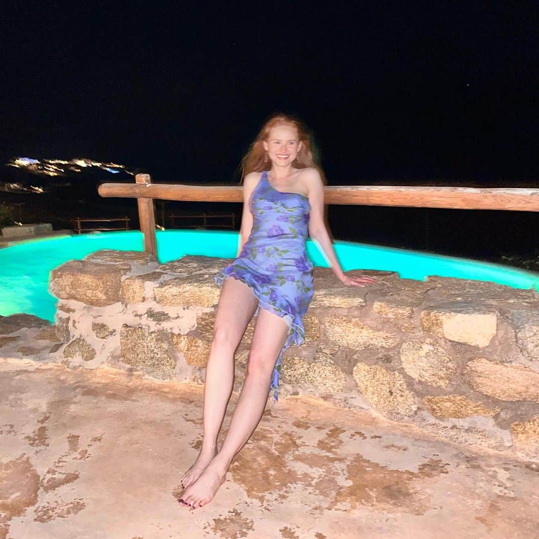 マデライン・ペッチさんのインスタグラム写真 - (マデライン・ペッチInstagram)「still resetting 🌝」8月17日 7時11分 - madelame