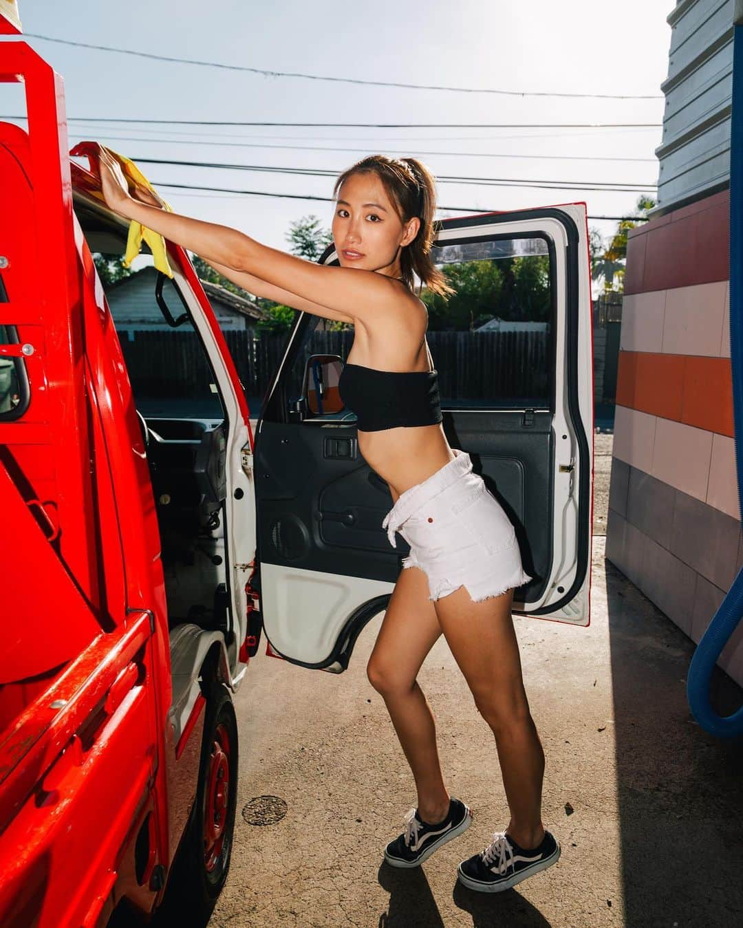 白雪さんのインスタグラム写真 - (白雪Instagram)「Do you need a car wash?🧼  📸 @anniedenten_  🚒 @trevorwayne  🛻 @sunnytruckguy  #honda #hondaacty #acty #firetruck #truck #japan」8月17日 7時15分 - baixue0929