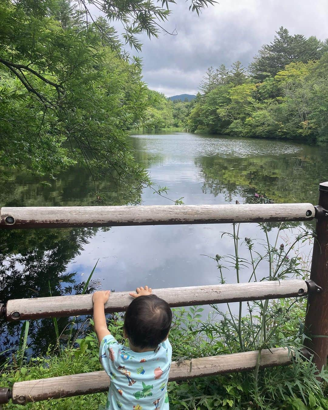 天明麻衣子さんのインスタグラム写真 - (天明麻衣子Instagram)「だいぶ前だけど軽井沢行ってきました！ やはり東京とは気温、湿度ともだいぶ違って過ごしやすかったです💕避暑の意味を実感しました　😂  #軽井沢 #軽井沢旅行 #避暑 #避暑地 #涼しいところに行きたい」8月17日 8時58分 - maiko_temmei