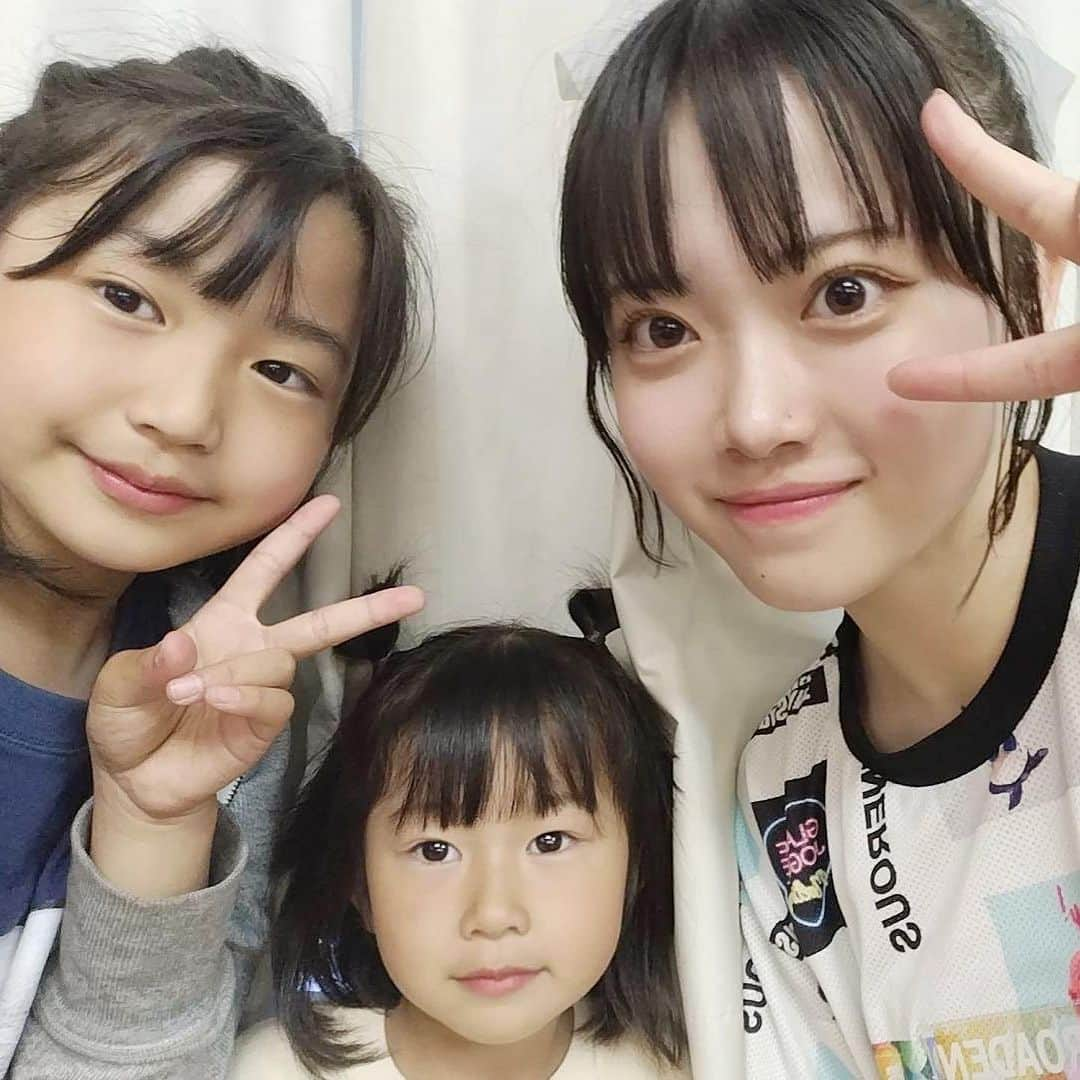 れのれらTVさんのインスタグラム写真 - (れのれらTVInstagram)「【勉強中】  昨日HIMAWARIちゃんねるさんで公開された勉強中📚🏃‍♂️  みんな見てくれたかな❓  めっちゃ面白いからみんな見てね🥰  #れのれらtv #れのれら #himawariちゃんねる #まーちゃんおーちゃん #勉強中 #ボンボンtv #たけめいストーリー #はまちこちゃんねる #木村皐誠 #宝辺花帆美 #鈴木楽 #人体模型 #パンター #れのれら2023」8月17日 9時00分 - renoreratv