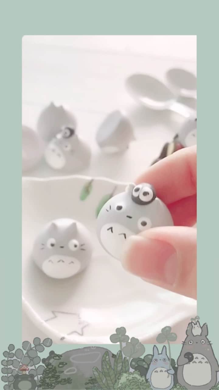 Little Miss Bento・Shirley シャリーのインスタグラム：「Totoro meringue play」