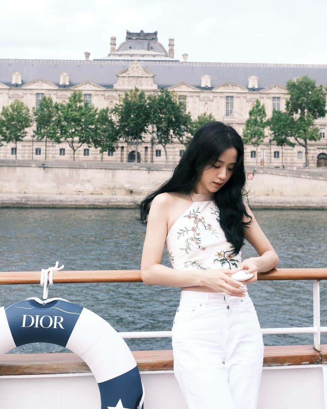 ジスさんのインスタグラム写真 - (ジスInstagram)「At the Dior Spa Cruise 🌊 #DiorSpa @Diorbeauty」8月17日 10時37分 - sooyaaa__