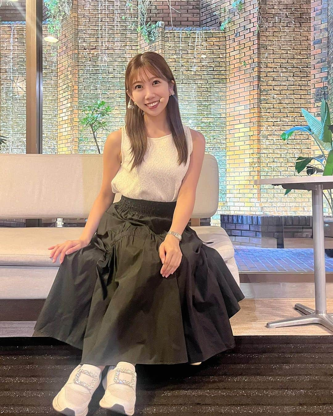 黒田菜月さんのインスタグラム写真 - (黒田菜月Instagram)「夏の思い出できたかな🌻 #気象予報士 #アナウンサー #セントフォース #中継 #渋谷 #CCBT #眼と遊ぶ」8月17日 11時00分 - nyaaatsuki_krd