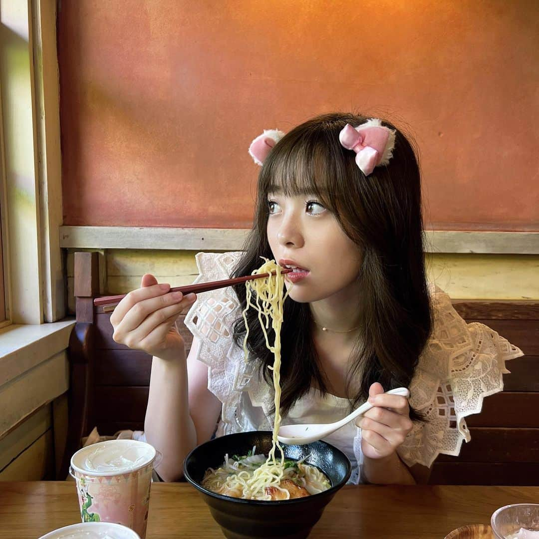 白川蘭珠のインスタグラム：「.  やっぱりラーメンよね😮‍💨💗」