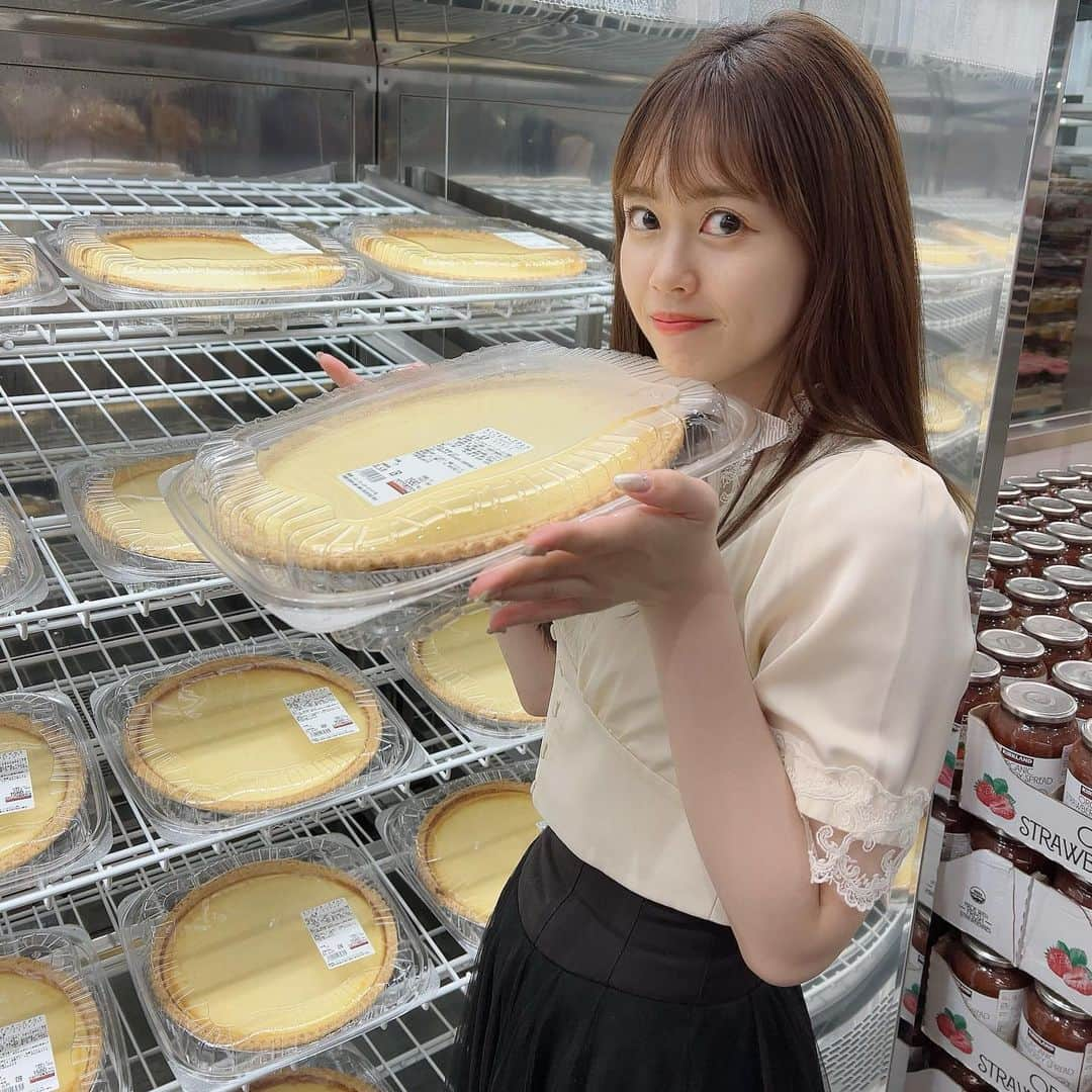 竹内舞のインスタグラム：「…  love cheesecake♡」