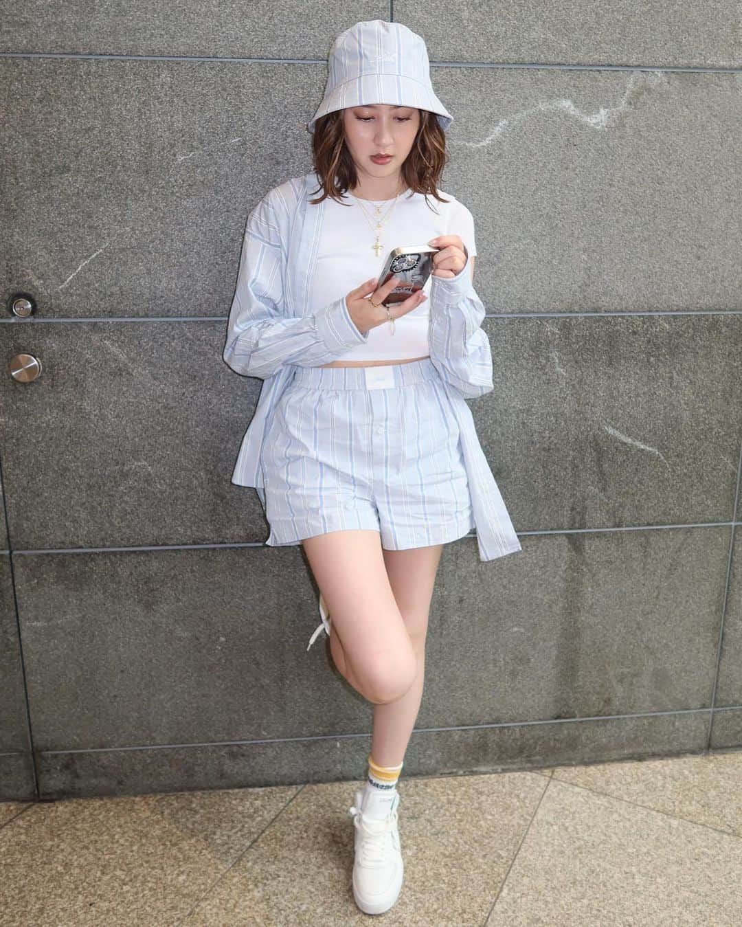 河北麻友子さんのインスタグラム写真 - (河北麻友子Instagram)「FASHION SET: Kith SNEAKERS: Celine #FASHION #OOTD #麻友コーデ」8月17日 21時05分 - mayukokawakitaofficial