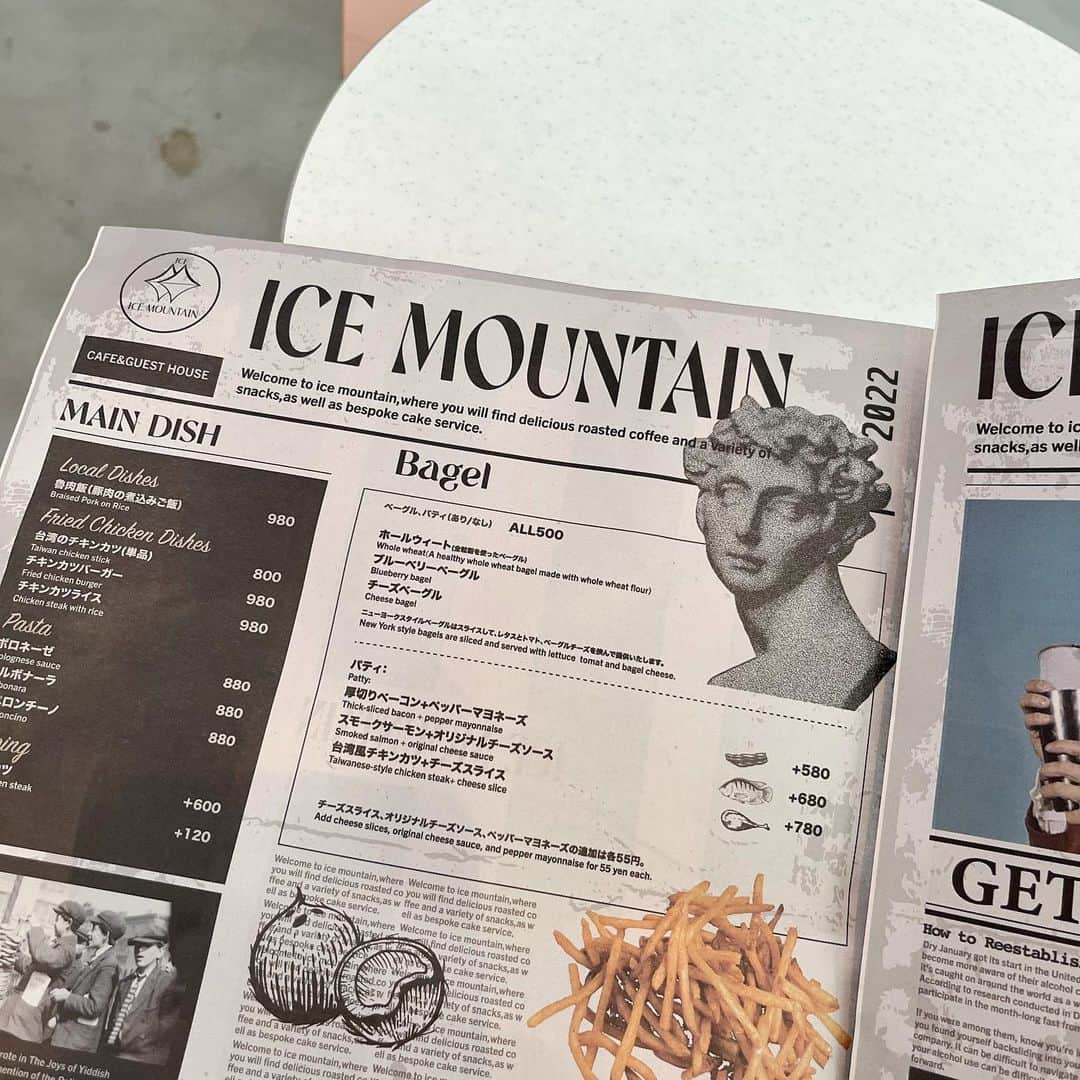 夏井さらさんのインスタグラム写真 - (夏井さらInstagram)「とっても好みだったカフェ🌼🕊️ @icemountainkcl   ベーグルもちもちで美味しかった~！ ポテトがケバケバしてたの高ポイント＾＾＾＾♡  . . . #東新宿カフェ #新宿カフェ #icemountain #韓国っぽカフェ」8月17日 21時14分 - sara_natsui