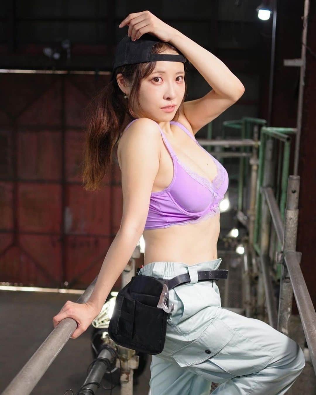 日下部ほたるさんのインスタグラム写真 - (日下部ほたるInstagram)「日下部工場🏭  📷Tsu-ruさん #撮影会 #撮影会モデル #被写体 #被写体モデル #被写体希望 #model #portrait #idol #写真好きな人と繋がりたい #ポートレート好きな人と繋がりたい #カメラマンさんと繋がりたい #カメラマン募集 #写真撮ってる人と繋がりたい #ファインダー越しの私の世界 #ポートレート #写真部 #girl  #角色扮演 #偶像 #东京　#フォークリフト #工業女子  #코스프레 #아이돌 #도쿄」8月17日 21時22分 - hotaru_kusakabe