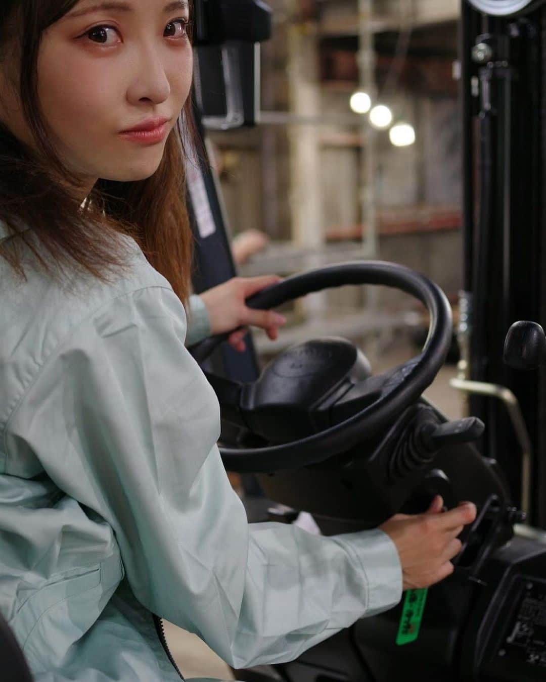 日下部ほたるさんのインスタグラム写真 - (日下部ほたるInstagram)「日下部工場🏭  📷Tsu-ruさん #撮影会 #撮影会モデル #被写体 #被写体モデル #被写体希望 #model #portrait #idol #写真好きな人と繋がりたい #ポートレート好きな人と繋がりたい #カメラマンさんと繋がりたい #カメラマン募集 #写真撮ってる人と繋がりたい #ファインダー越しの私の世界 #ポートレート #写真部 #girl  #角色扮演 #偶像 #东京　#フォークリフト #工業女子  #코스프레 #아이돌 #도쿄」8月17日 21時22分 - hotaru_kusakabe
