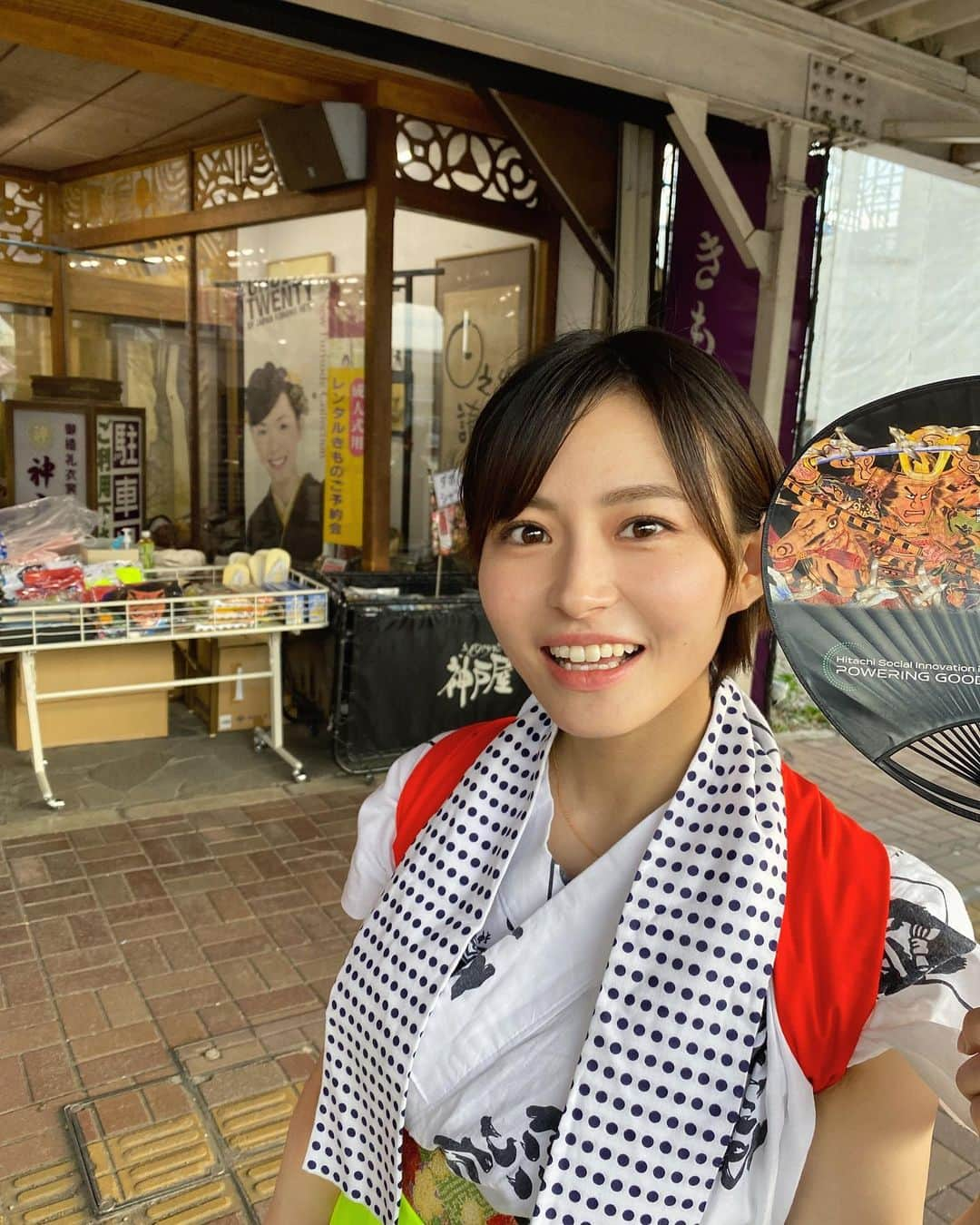 桜田茉央さんのインスタグラム写真 - (桜田茉央Instagram)「久しぶりです☺️ ねぶた祭りに行ってきました❤️ ハネトとして参加したよ〜！ めっちゃ迫力があって、みんなの熱気を感じられてる楽しかった🫶 誰でも参加できるのでぜひ♡ #ねぶた祭り #青森 #ハネト」8月17日 13時09分 - sakurada_mao_02