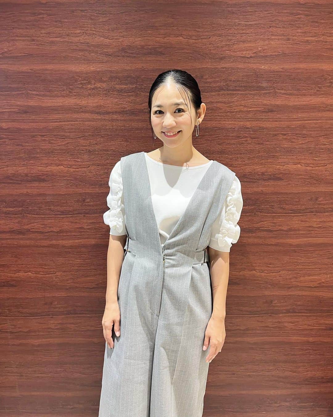 のインスタグラム：「今夜放送です！ぜひご覧ください！  TBS『ニンゲン観察バラエティ モニタリング』 8月17日(木)20:00-21:57  tops、overalls @lounie_jp」
