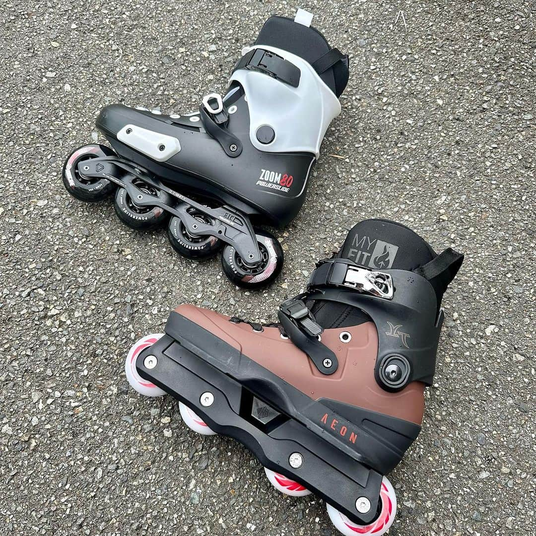 安床武士のインスタグラム：「Just arrived🔥🔥🔥 @usdskates Takeshi Aeon 68 @powerslidebrand zoom pro 80 Thanks always!!  新品のブーツはシャキッと感があって履き替えるのが毎回楽しみです！ アーバン用はNEXTからzoomにモデルチェンジ。最近撮影業務の時にしか滑れてなかったのでまた遊び動画アップします。  #usdskates #usdaeon #aeon68 #yasutokoaeon #powerslidebrand #powerslidezoom #inlineskate #rollerblading #インラインスケート #ローラーブレード」