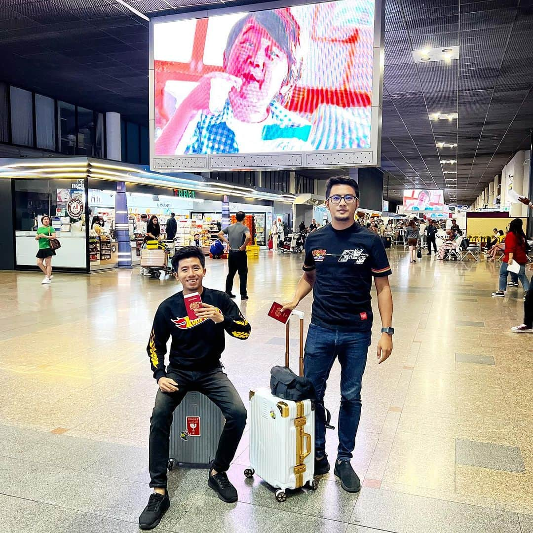 Koleksi Komik Malaysiaさんのインスタグラム写真 - (Koleksi Komik MalaysiaInstagram)「Tokk keluar selam dulu✈️ Tq @lovehunters_official & @ironmaidenracing untuk baju Rxz Members #rxz #rxzmembers #rxzmalaysia #rxzindonesia #rxzlover」8月17日 16時24分 - tokkmungg_exclusive