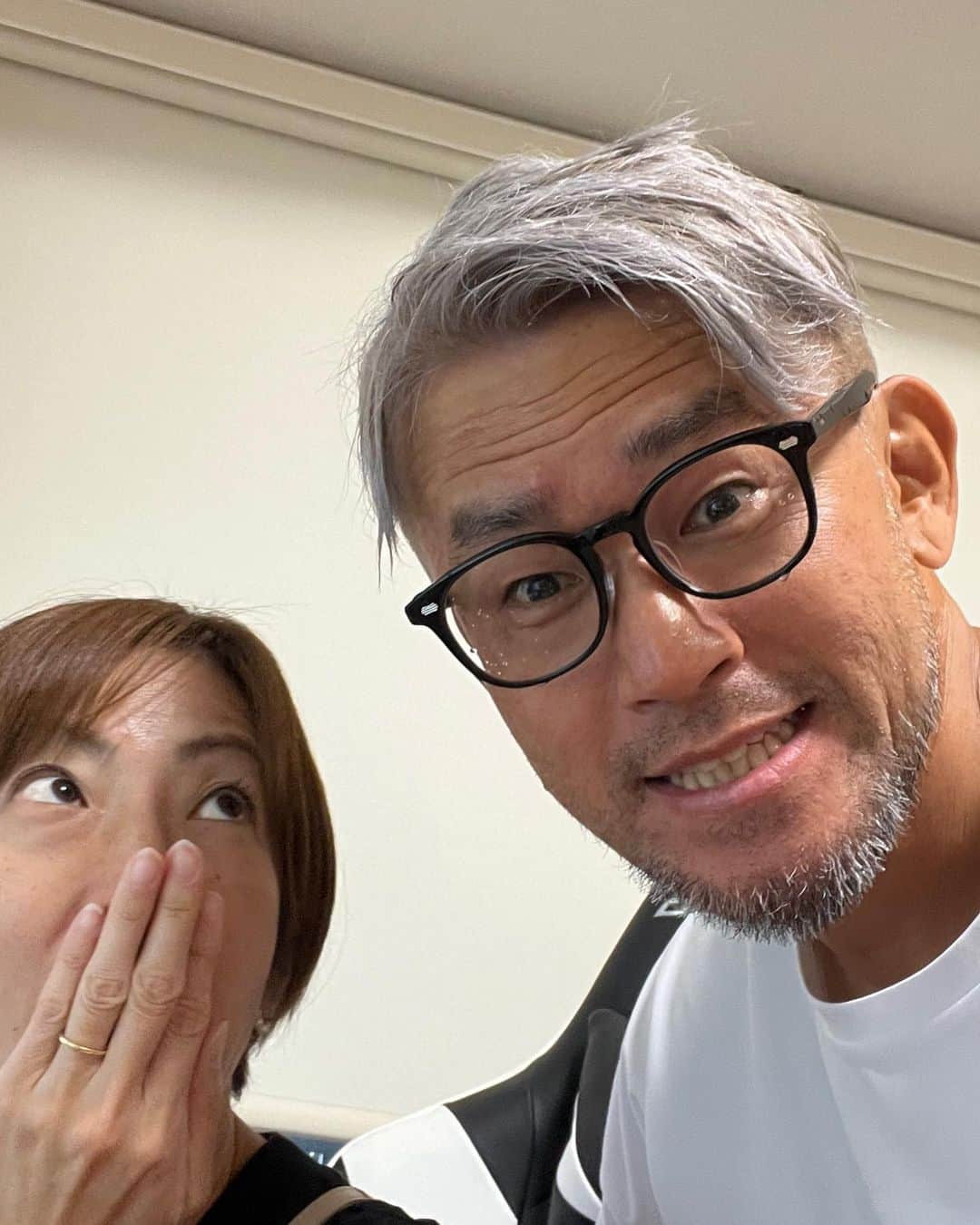kougeishaのインスタグラム：「染めてきました♪せっかくセットしてもらったけど夕立にうたれてペソーってなった。 いい色に仕上げてもらったので大満足❤️」