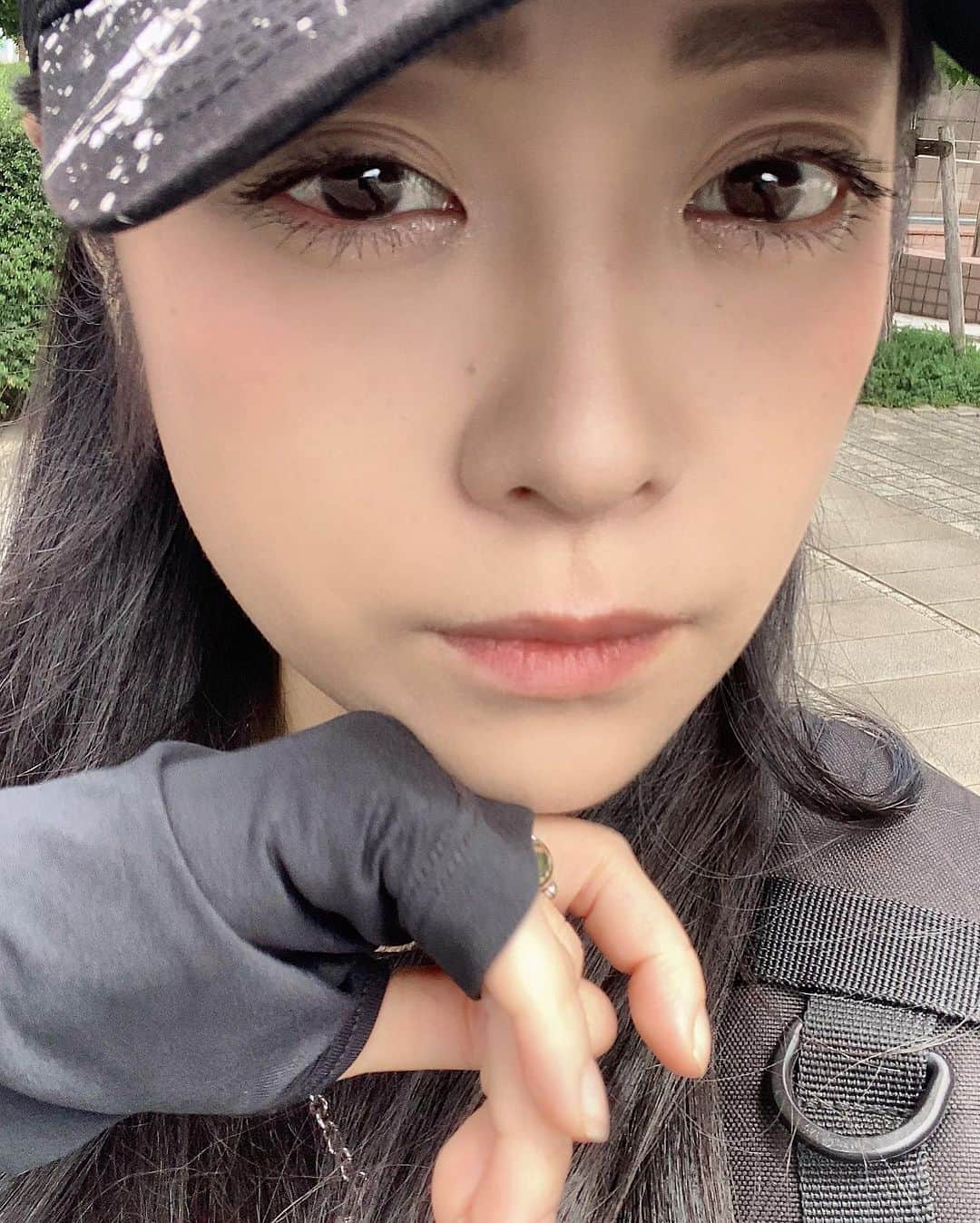 小向美奈子のインスタグラム：「⚠️変更⚠️  9/11 ~ 9/20 京都のDX東寺出演になりました‼️  ファンの皆様、関西の皆様。  宜しくお願い致します🙇‍♀️」
