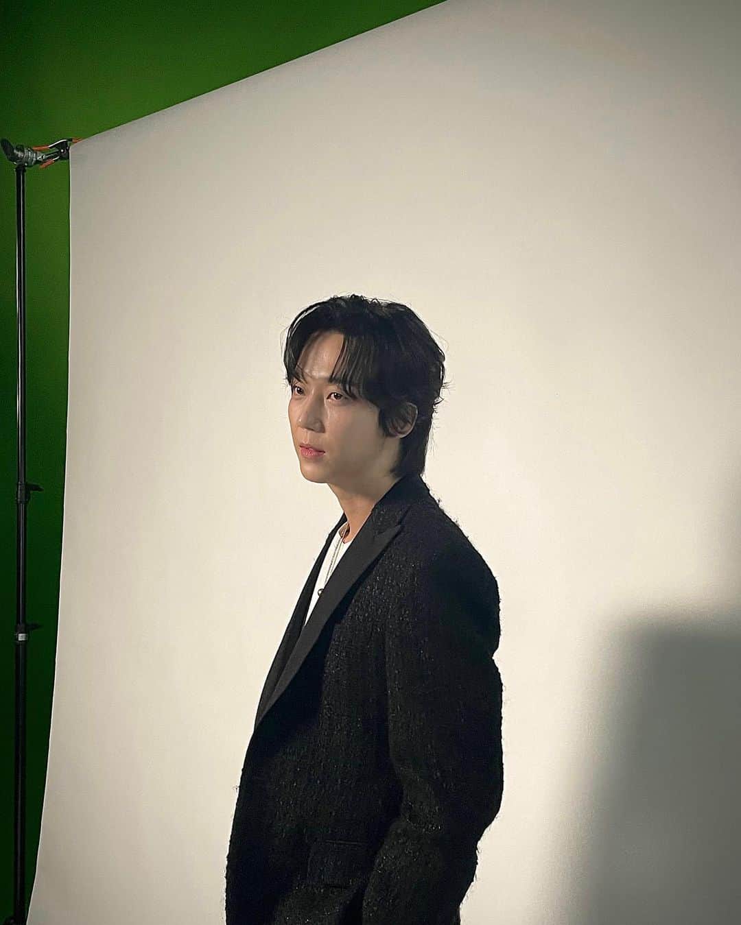 ユン・ジョンフンのインスタグラム：「😏🤣」