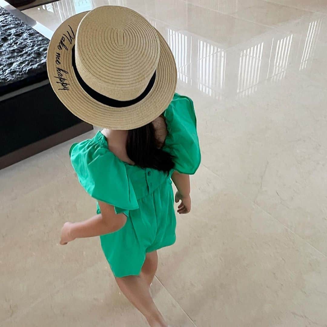 yuukii.iさんのインスタグラム写真 - (yuukii.iInstagram)「何でも私とお揃いにしたい娘が 帽子お揃いって 喜んでた👒👒💓 旅行の時は👧🏻と洋服の色味を合わせたりするのも 旅の楽しみの一つ♡♡♡」8月17日 19時23分 - yuukii.i