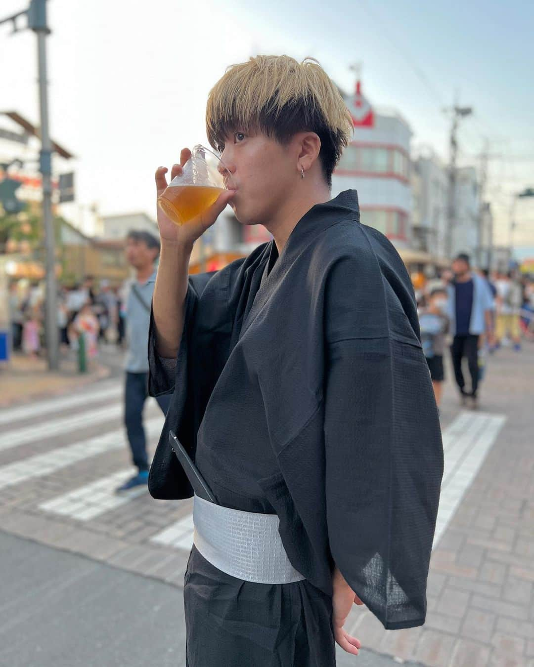 ともやんのインスタグラム：「🎐🍺」