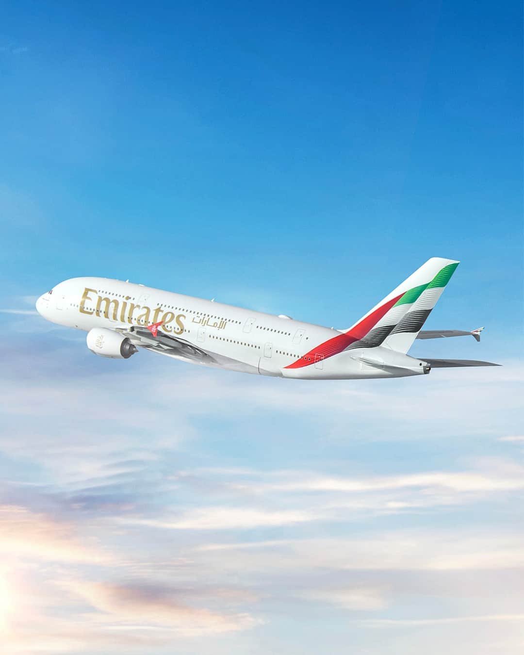エミレーツ航空さんのインスタグラム写真 - (エミレーツ航空Instagram)「Spreading our wings. 🦅  #Emirates #FlyBetter」8月17日 20時00分 - emirates