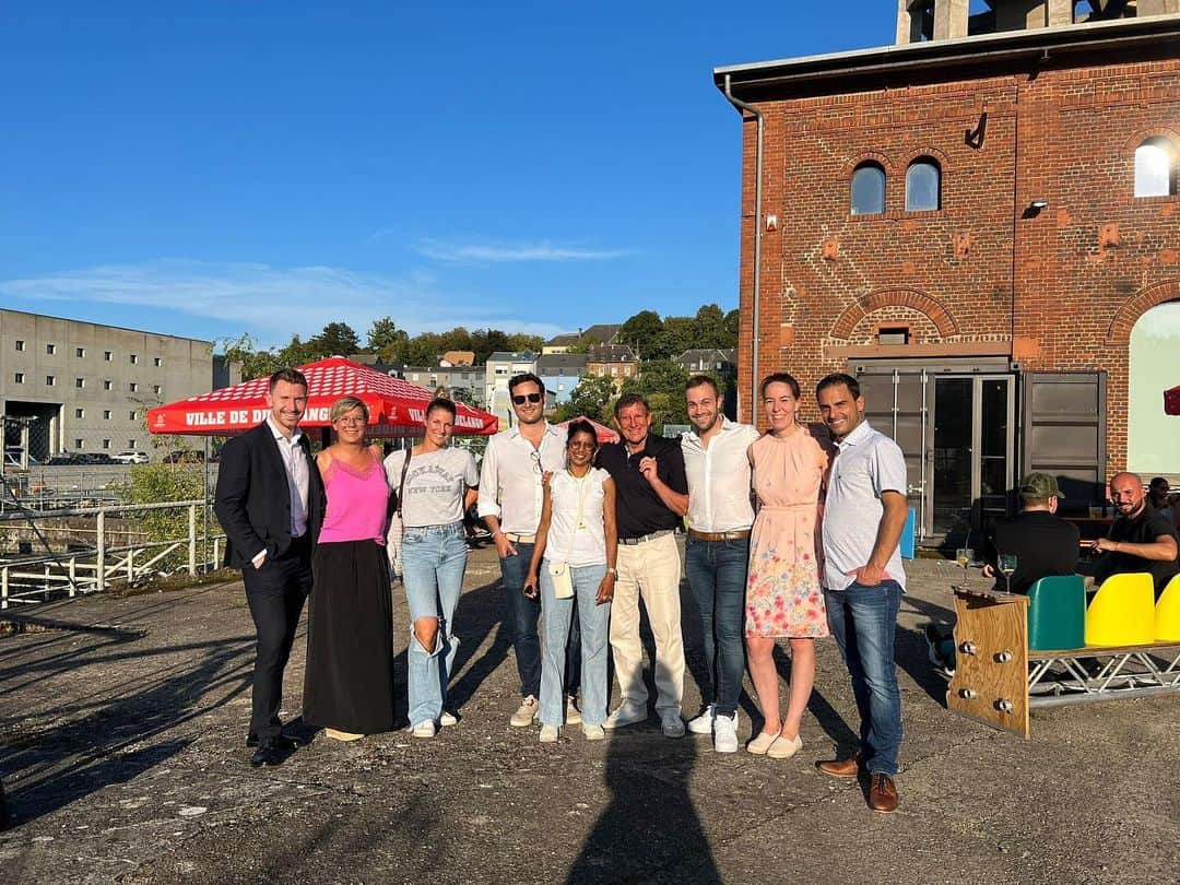 マンデイ・ミネラのインスタグラム：「E flotten Owend beim Waassertuerm + Pomhouse  an @kantindudelange zu Diddeleng.🤩😊💙」