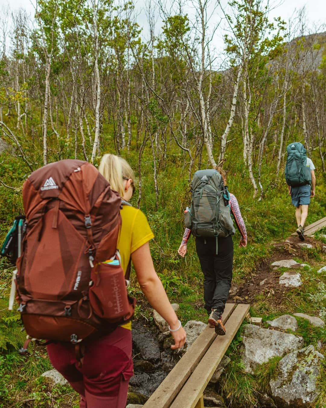 グレゴリーさんのインスタグラム写真 - (グレゴリーInstagram)「Did your favorite trail make the cut? Find out in our latest blog: "10 of the Best Hiking Trails in the United States."   Link in bio to read.   Did we miss one of your favorite trails? Drop it below 👇」8月18日 6時43分 - gregorypacks