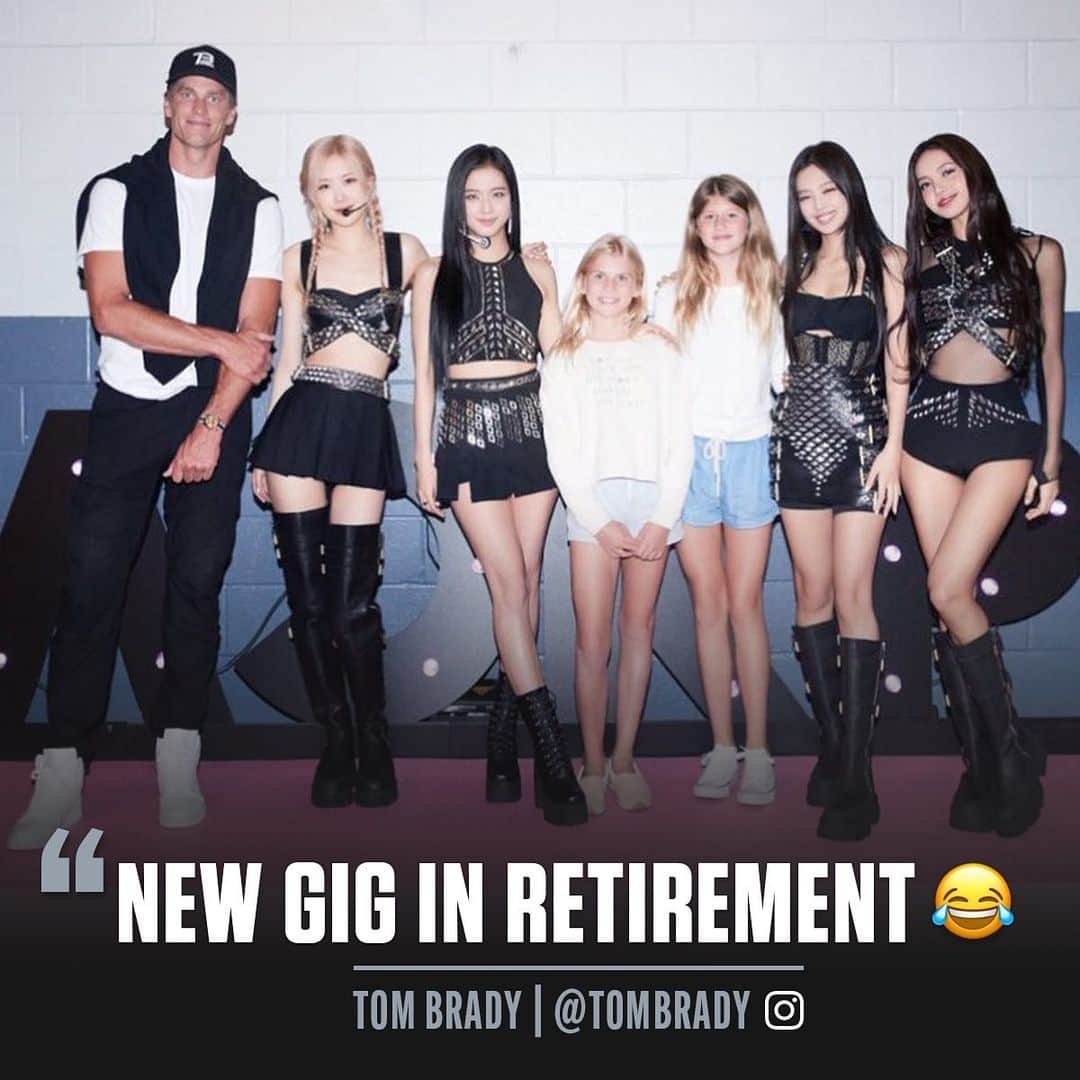トム・ブレイディのインスタグラム：「@tombrady the newest member of @blackpinkofficial? 🤔😂」