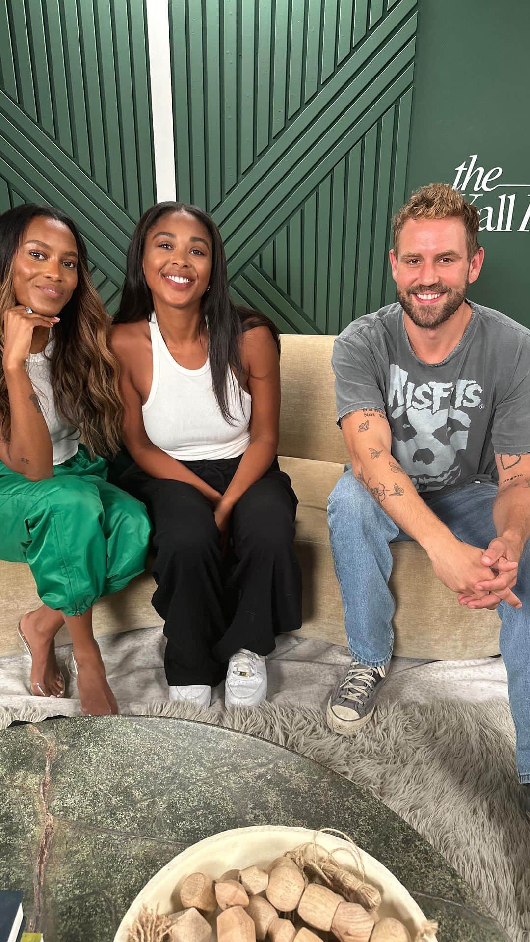 ニック・ビオールのインスタグラム：「What a crazy episode! Rachel Breaks her silence plus Ciara and Mya from Summer House join us as we get into all your favorite topics! Full episode out now!!」