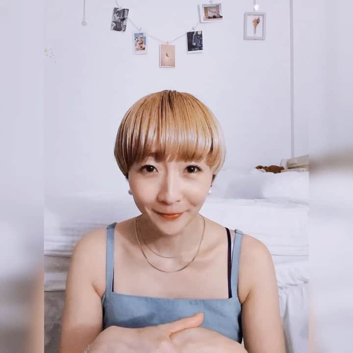 小此木まりのインスタグラム：「👶🏻  【ありがとうの日】  今年も元氣に この日を迎えることができました  産んでくれてありがとう🤱🏻  沢山の方のお顔と 色とりどりの景色が 浮かびます  ひとつひとつのご縁 心から嬉しくて幸せで  感謝∞！です。  この歳も音楽と共に いっぱいの笑顔で… みんなと。  居てくださって、ほんとうに ありがとうございます^ ^！  2023.8.18  小此木麻里  #誕生日 #感謝 の日 #ありがとう #🎂」