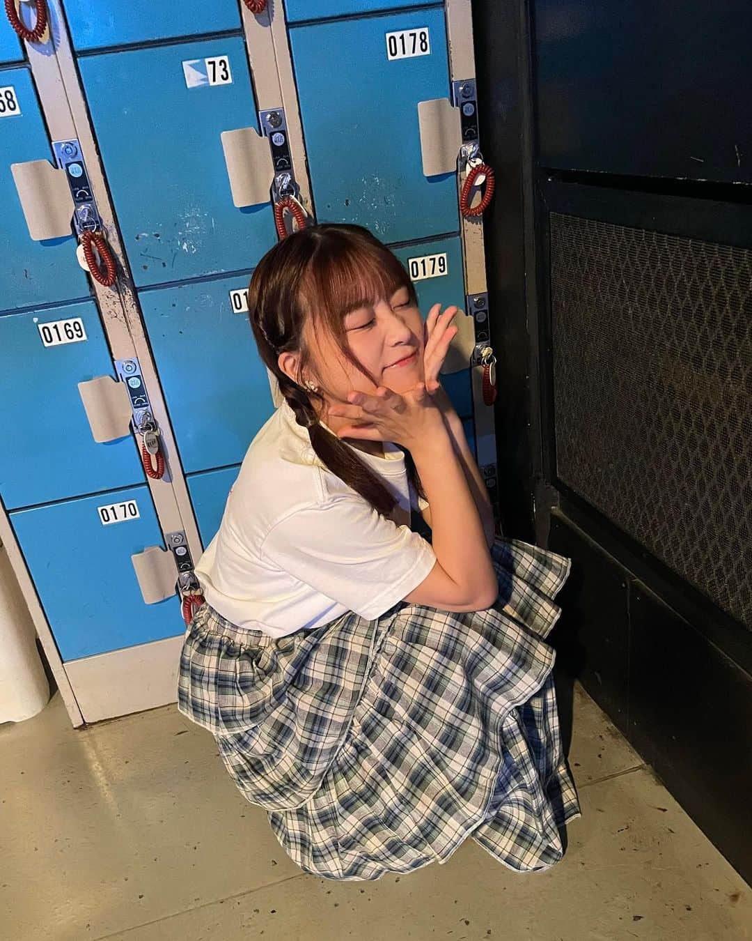 島崎友莉亜のインスタグラム