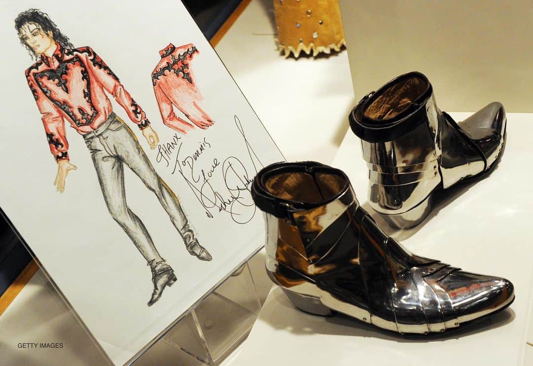 マイケル・ジャクソンのインスタグラム：「Did you know that these boots, created for Michael Jackson by his costume designers, Dennis Tompkins and Michael Bush, were once displayed as part of an exhibit at the Autry National Center of the American West titled “How the West Was Worn by....Michael Jackson"?」