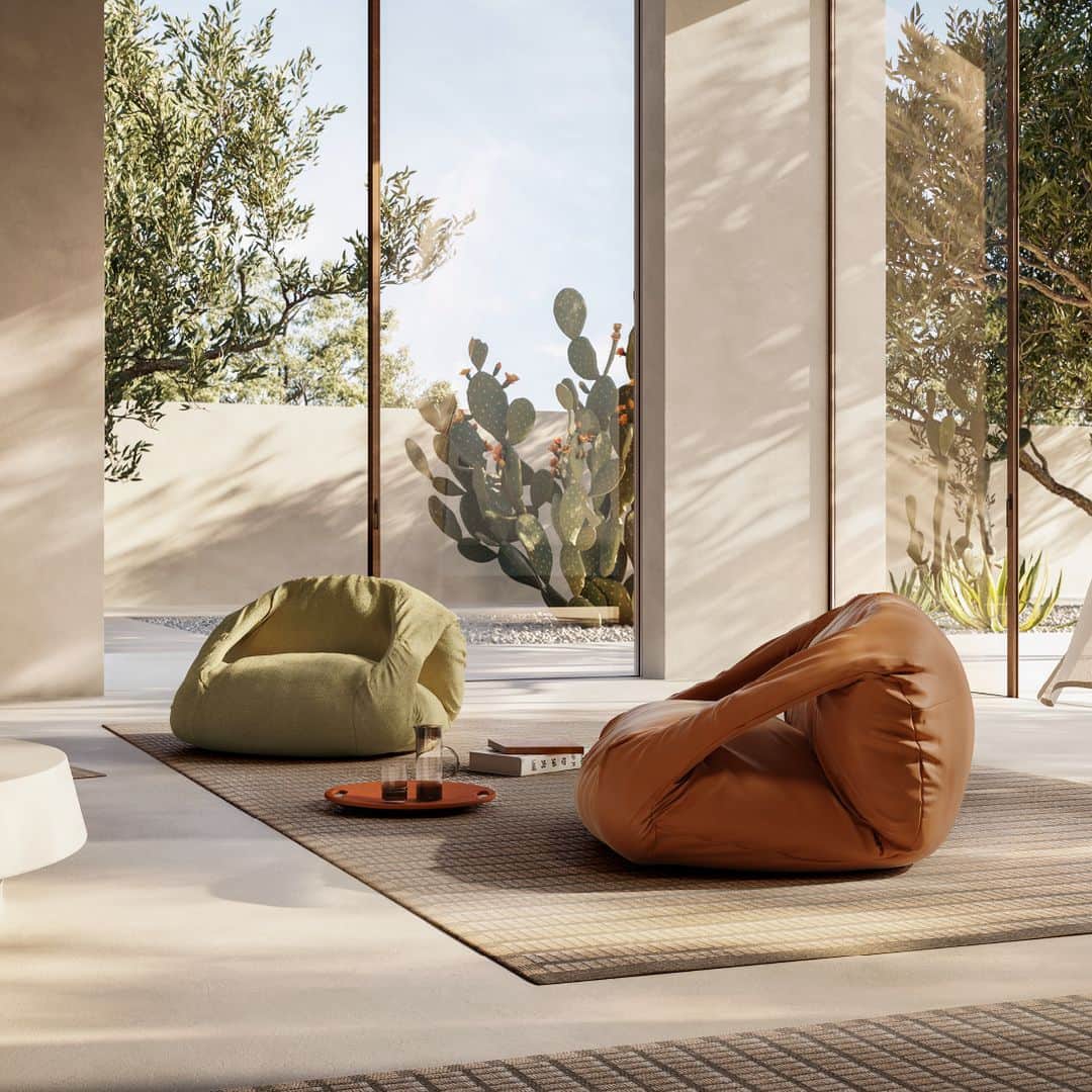Natuzzi Officialさんのインスタグラム写真 - (Natuzzi OfficialInstagram)「The Mediterranean inspiration is visible in its shape and in the range of colors that characterize it. Enveloping, warm, natural in its composition, Terra will take care of your comfort.  #natuzzi #natuzziitalia #Terra #MediterraneanSummer」8月18日 1時30分 - natuzzi