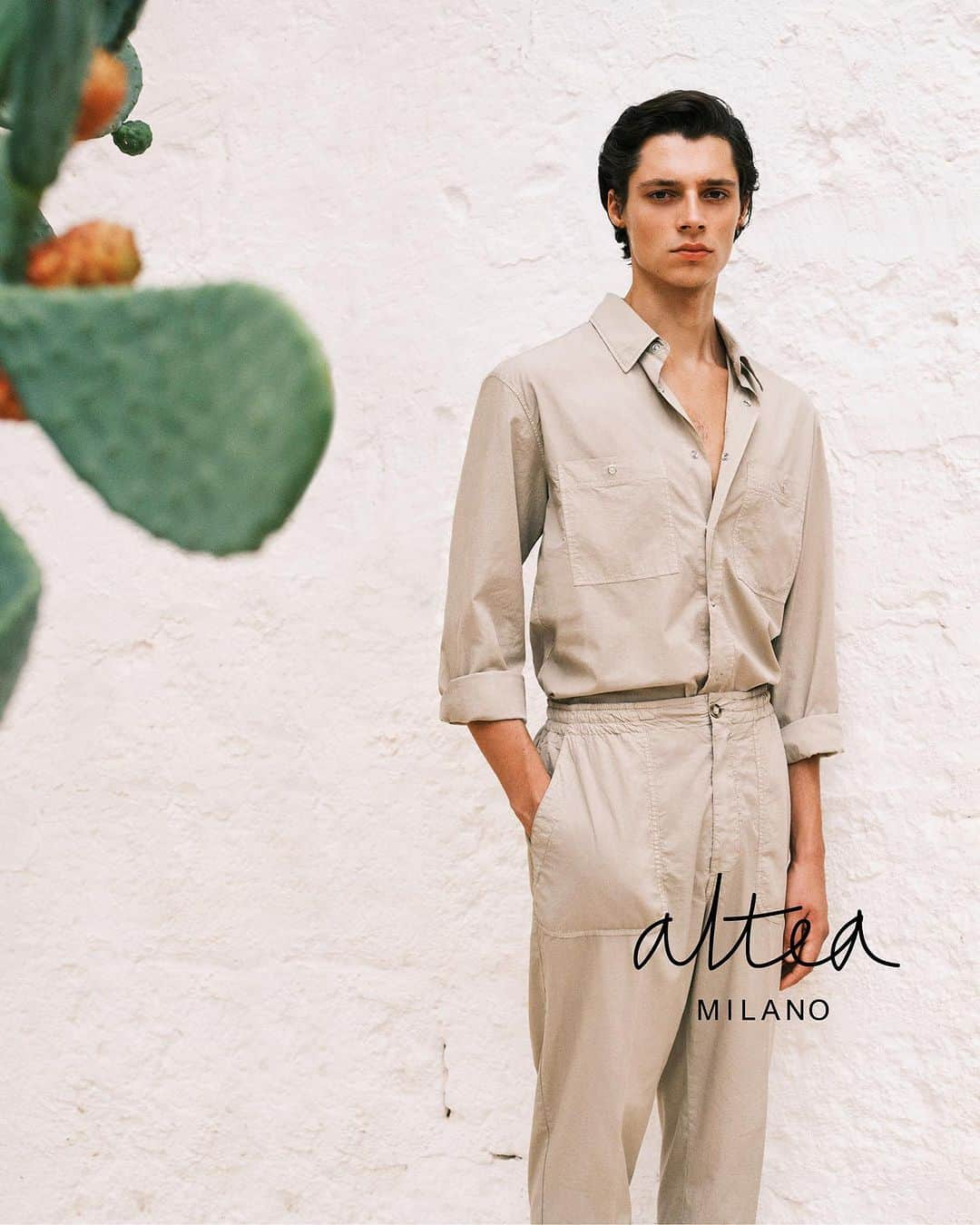 アルテアさんのインスタグラム写真 - (アルテアInstagram)「Altea SS23  #AlteaMilano #SS23 #MadeinItaly」8月18日 3時01分 - alteamilano