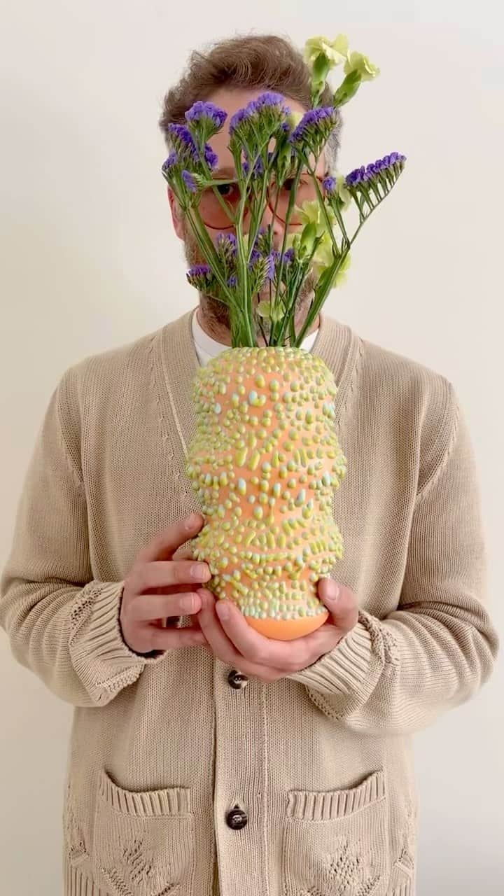 セス・ローゲンのインスタグラム：「The newest gloopy globs from Houseplant」