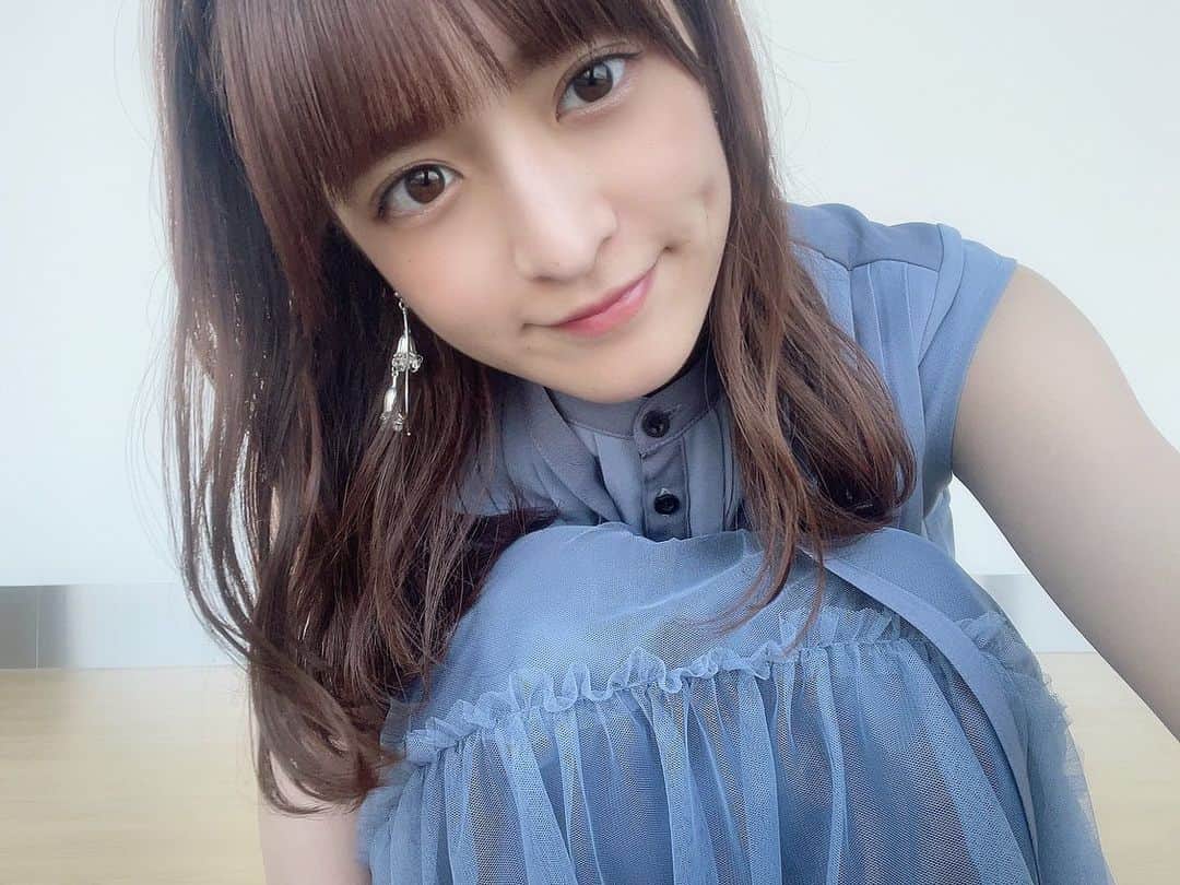 吉田綾乃クリスティーのインスタグラム：「🧊🌈 踏んでしまったの衣装🪼 かわいい色だった🐳」