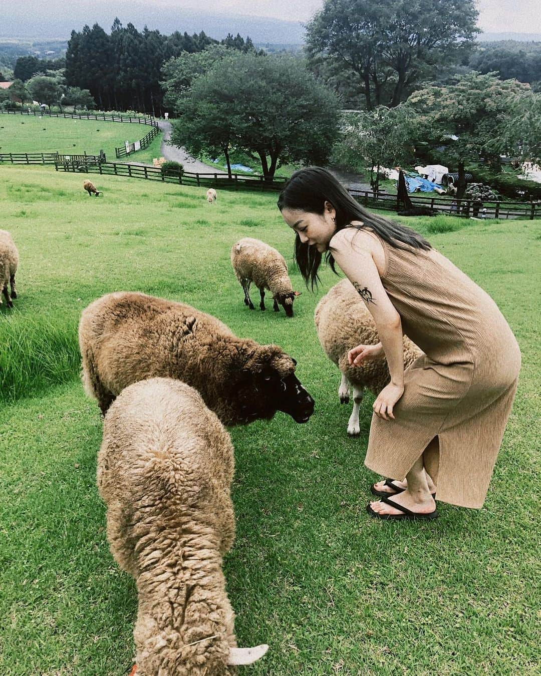 渡邊さくらのインスタグラム：「友達とプチ旅行🐄」