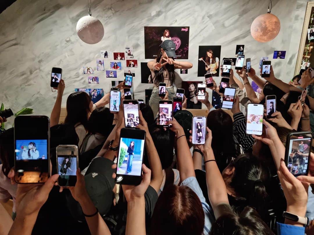 チョン・ウンジのインスタグラム：「With🐼🖤🤍🎂 #고마워🥳」