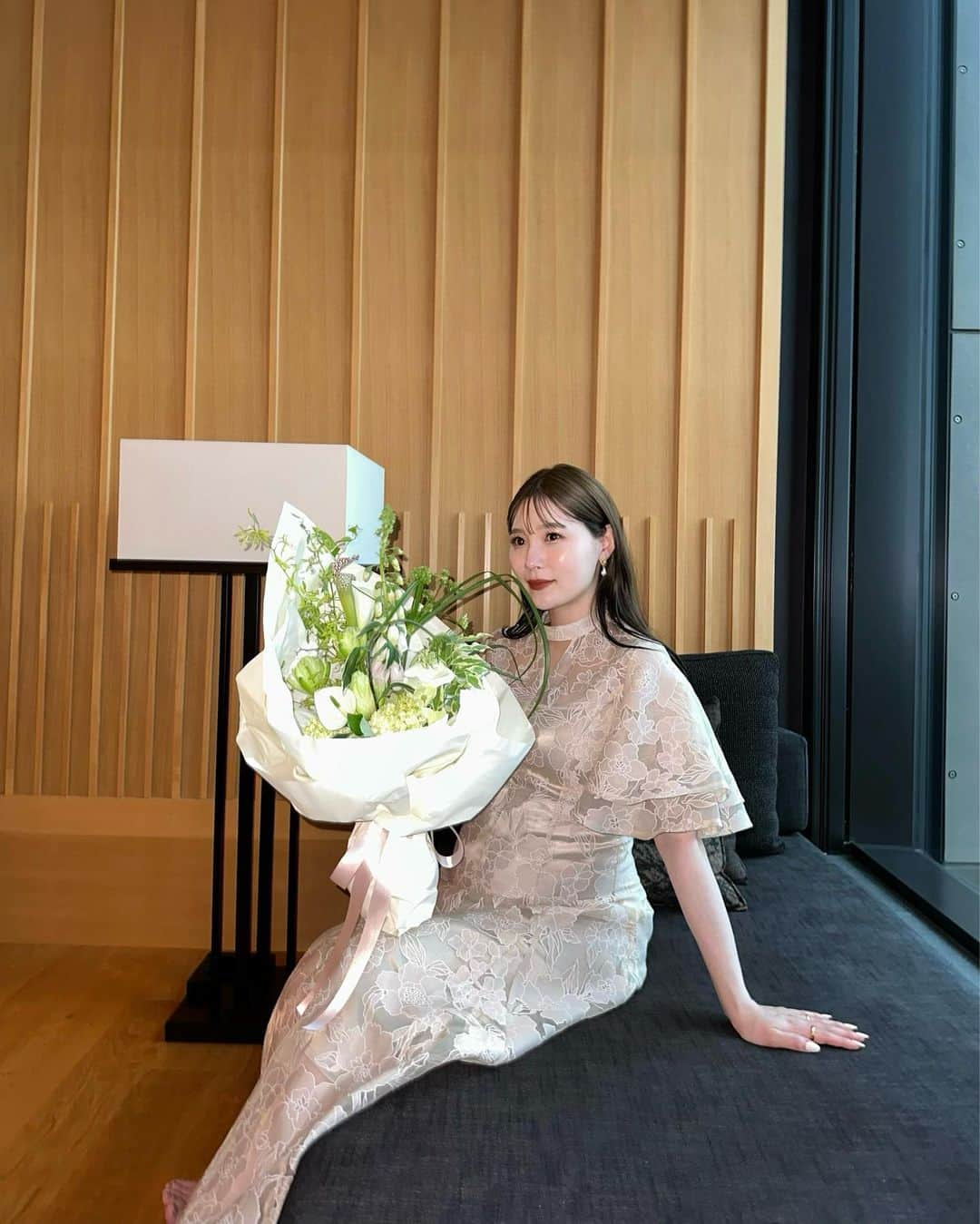 きたかぜあすかさんのインスタグラム写真 - (きたかぜあすかInstagram)「⠀ ⠀ ⠀  誕生日の時に着用してた all sheer flower dress 本日入荷しました。特別な日に🥂  @acka_official   #Acka #asucode #マタニティコーデ」8月18日 15時30分 - asukaa02