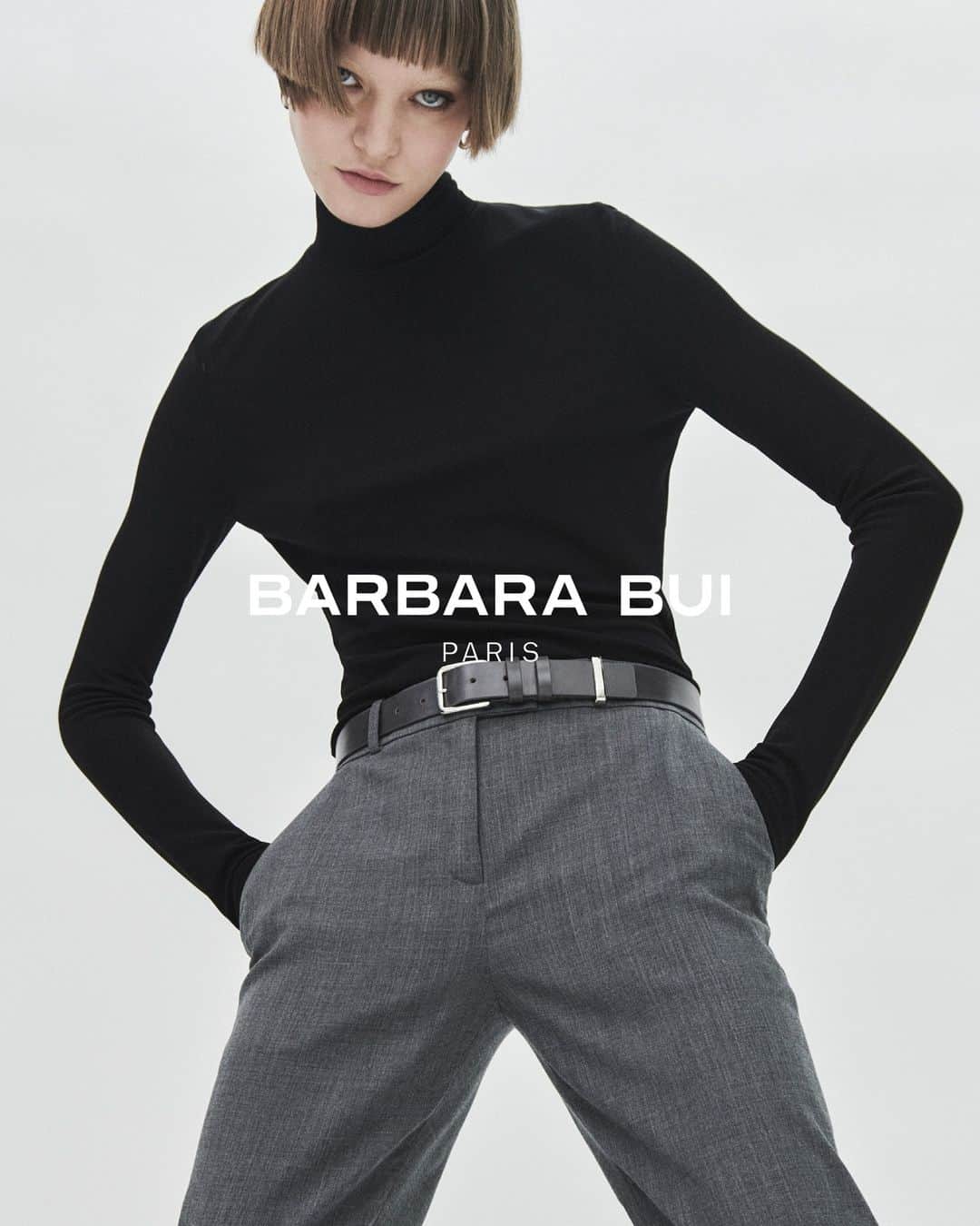 のインスタグラム：「{ PANTS }, npl – Since the early starts of the brand, the traditional waiter trousers (i.e. “garcon de café”) are revisited to become more sensual. It represents the mix of genders dear to the designer. I⁠ ⁠ Photos - C&S_P @stefano_p_o_l_i⁠ Model - @lise.sauve_⁠ Hair & Makeup - @flavioche⁠ ⁠ New collection, now online and in our stores !⁠ ⁠ #lepantalon #barbarabui #savoirfaire #precisecut #trousers #frenchknowhow #tailoring #parisiandesigner #frenchstyle」