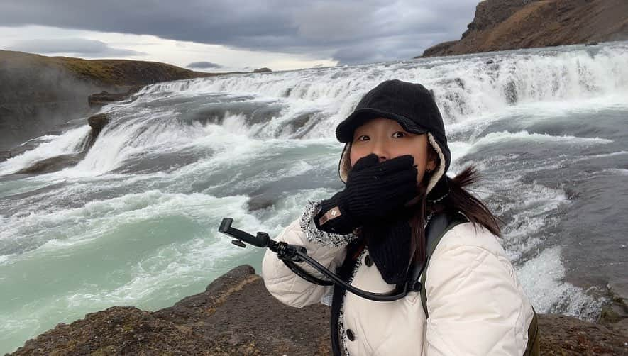 パク・ソダムさんのインスタグラム写真 - (パク・ソダムInstagram)「1.2.3. 굴포스Gullfoss 4. 게이시르 Geysir 5. 자연온천 Hrunalaug 6.7. 솔헤이마 요쿨 Sólheimajökull 8.9. 싱벨리어 국립공원 Þingvellir 10. 케리드 분화구 Kerið」8月18日 10時21分 - imsodamm