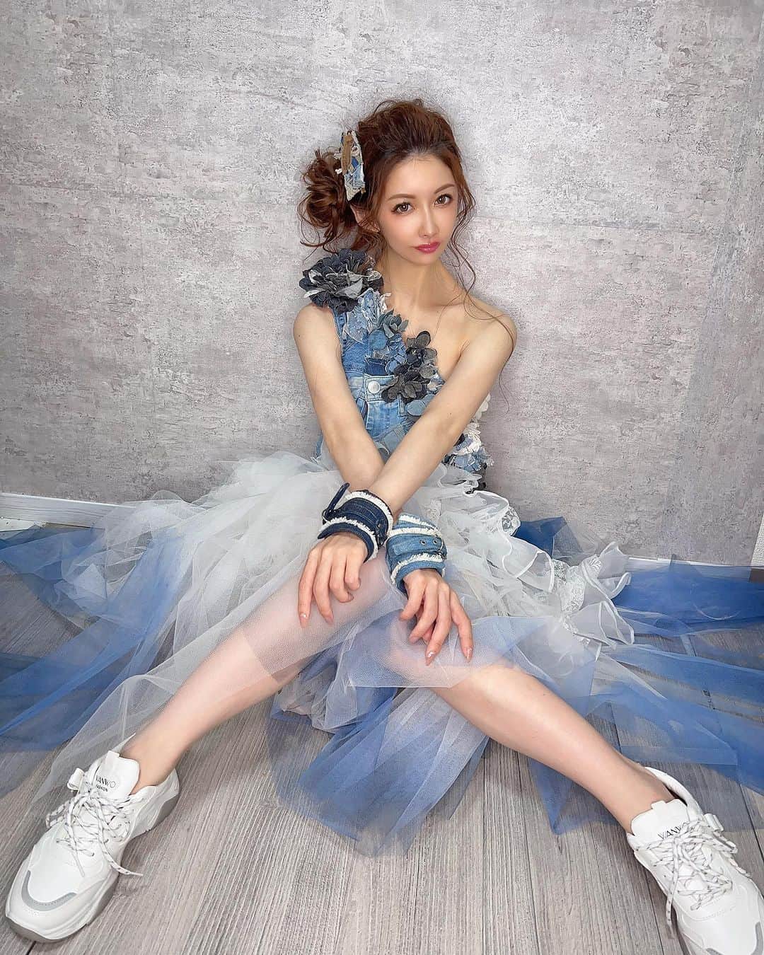 美沙のインスタグラム：「💙💙💙」