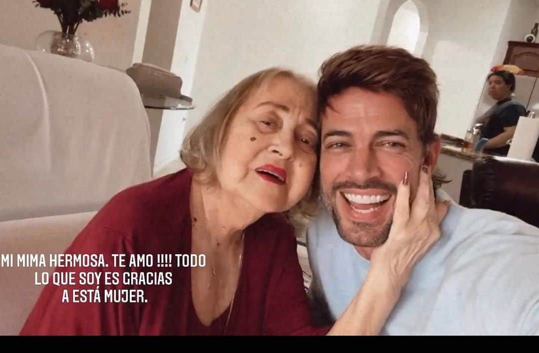 ウィリアム・レビーさんのインスタグラム写真 - (ウィリアム・レビーInstagram)「Te amo Mima …. Te voy a extrañar mucho 💔 siempre te tendré presente 🙏🏼🙏🏼🙏🏼🙏🏼」8月18日 11時55分 - willevy