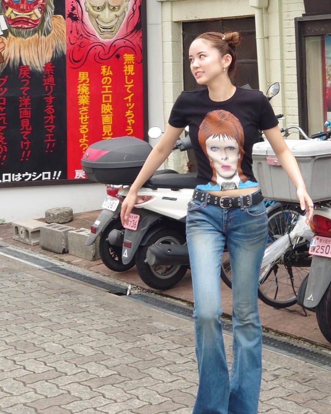 SAKATAMARINのインスタグラム：「2023.8.18 新世界 👔 @bambron_ch_ch_changes  @underneath.the.red.sun  @davidbowie」
