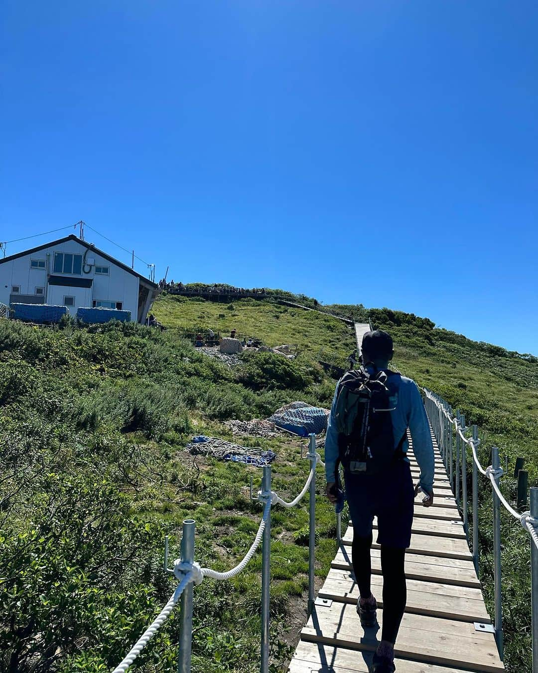 中村葵さんのインスタグラム写真 - (中村葵Instagram)「大山⛰️綺麗だったー！！  登ってきたって言うと登った事ある方には、  8号目あたりから楽しいよね😕笑　  って話に絶対なる笑  久しぶりにガッツリ登山だったので筋肉痛がまだひどいですwww  #大山登山 #大山#鳥取#鳥取大山#登山#山登り##登山女子 #山登り好きな人と繋がりたい #山#ハイキング#トレッキング#中村葵 #daisen#tottori」8月18日 12時58分 - aoinakamura123