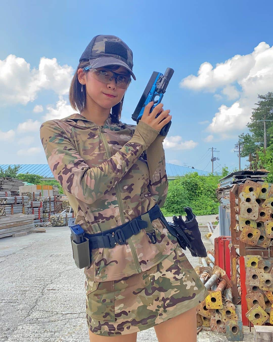 蒼野杏のインスタグラム：「🔫  #サバゲー」