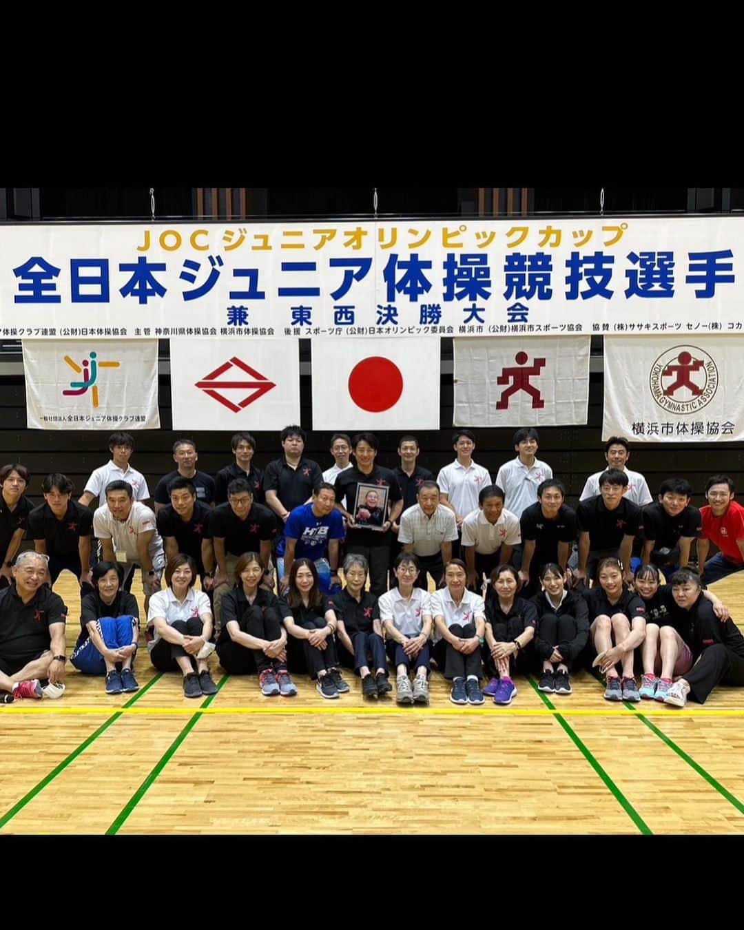 池谷幸雄さんのインスタグラム写真 - (池谷幸雄Instagram)「池田敬子先生がお亡くなりになられて、初めての全日本ジュニア大会でした。  無事に終了できて、ホッとしています。  出場した選手、指導者の皆様、お手伝い頂きました関係者の皆様、本当にありがとうございました。  池田先生も、喜んでおられると思います。  #全日本ジュニア体操競技選手権大会  #体操競技 #体操 #池谷幸雄」8月19日 0時34分 - yukio_iketani